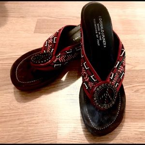 DONALD PLINER PEACE SANDALS